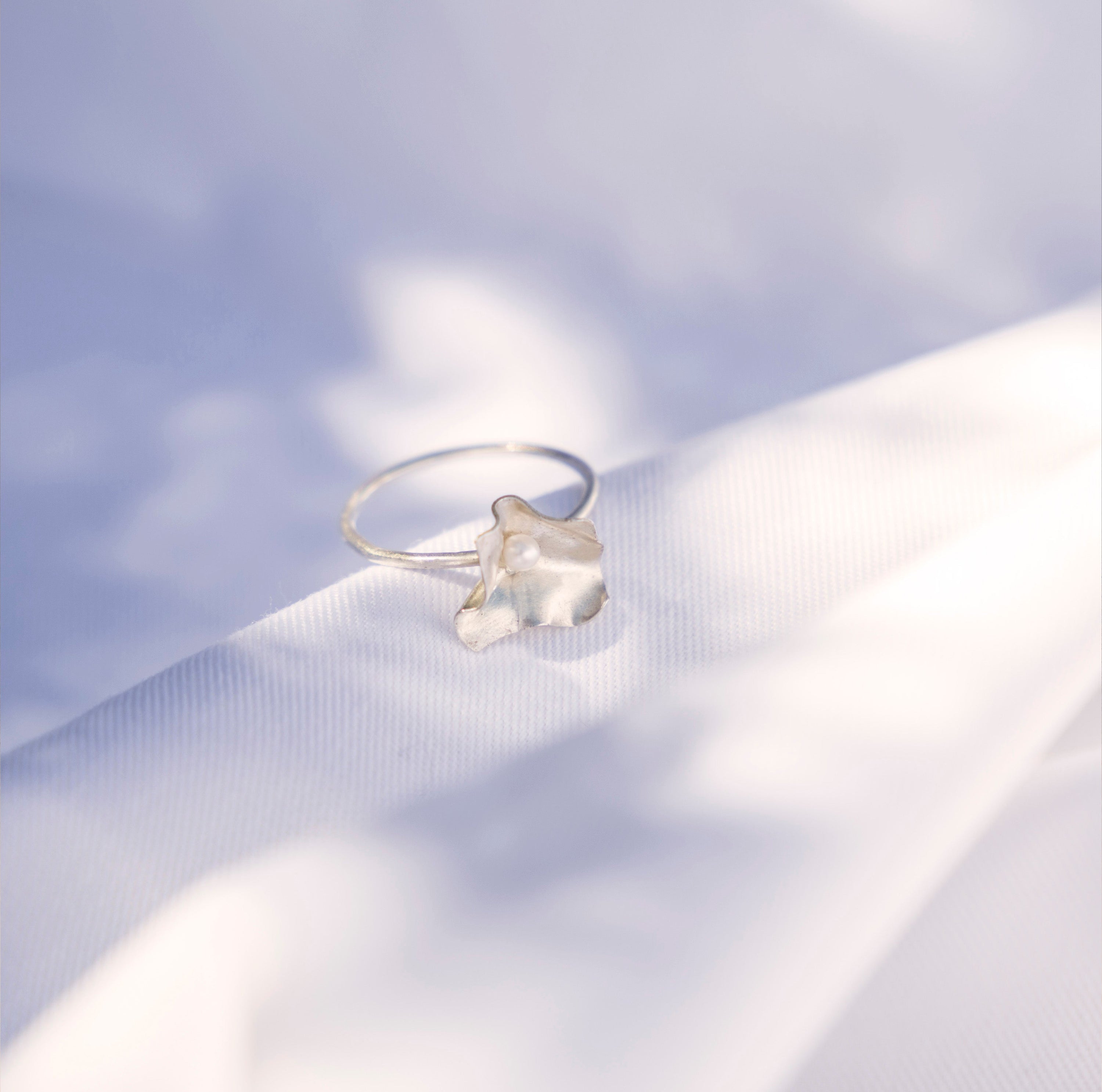 SHAPES ring with freshwater pearl
