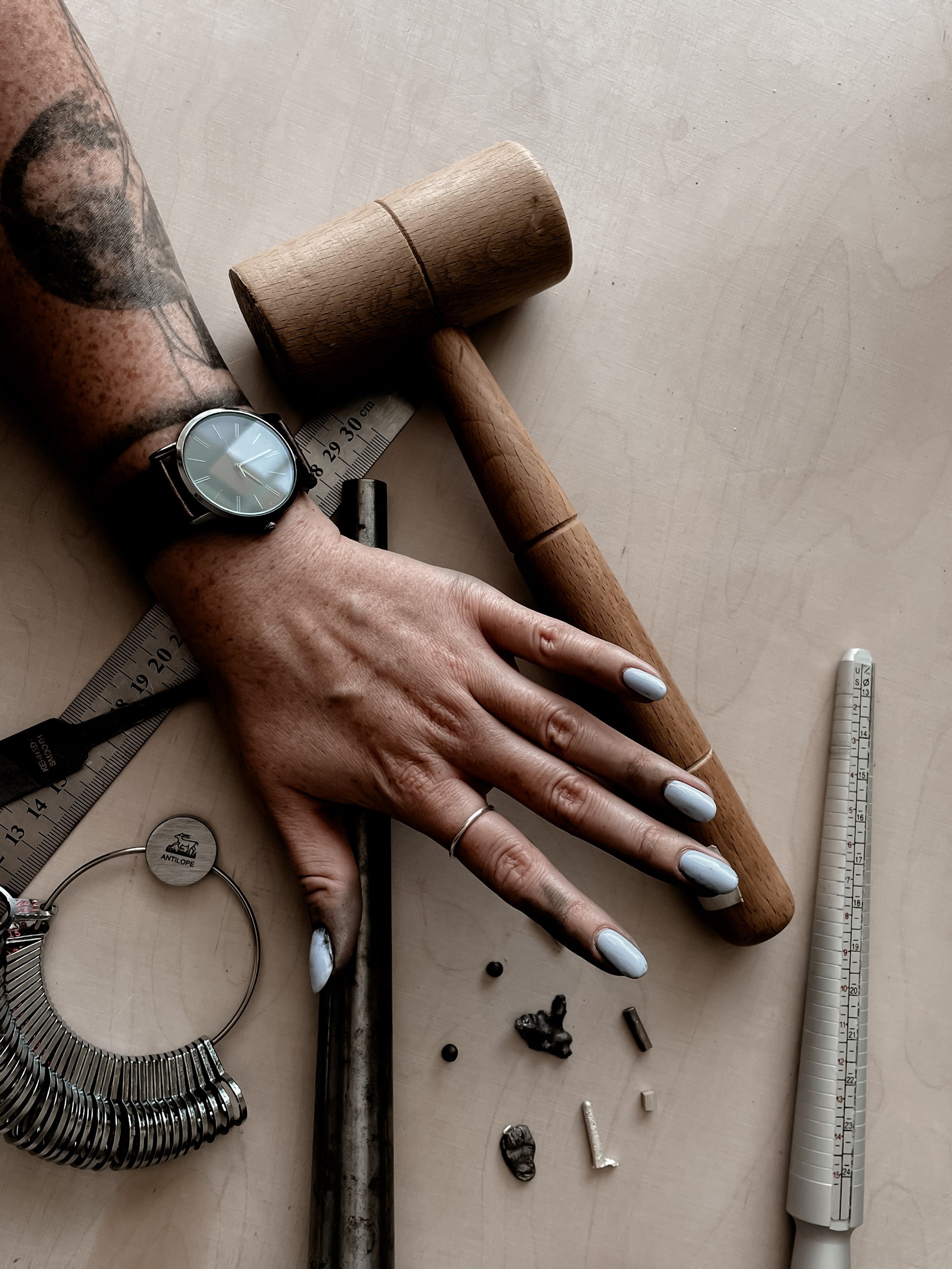 SILVER RING / FROM METAL