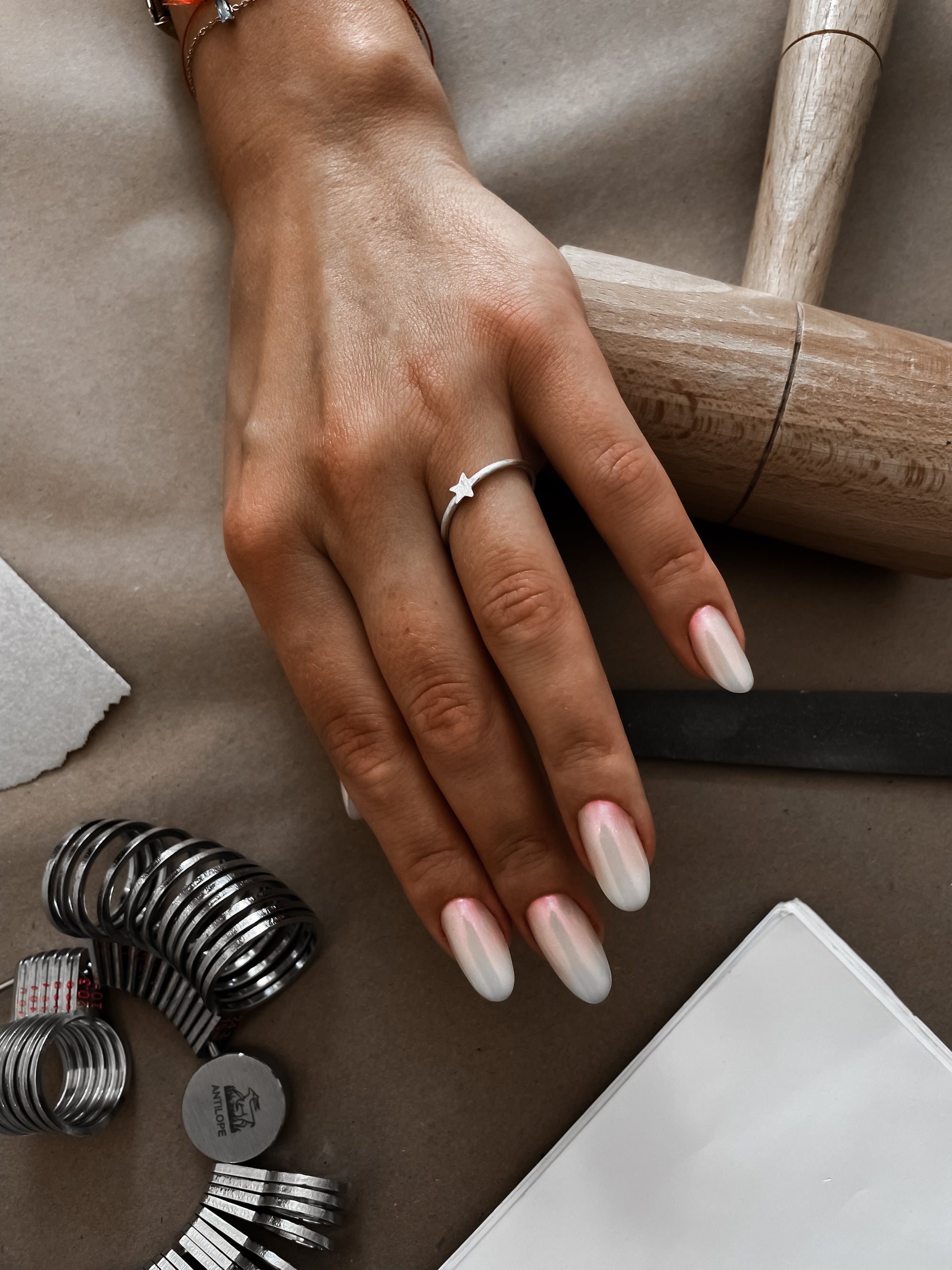 SILVER RING / FROM METAL